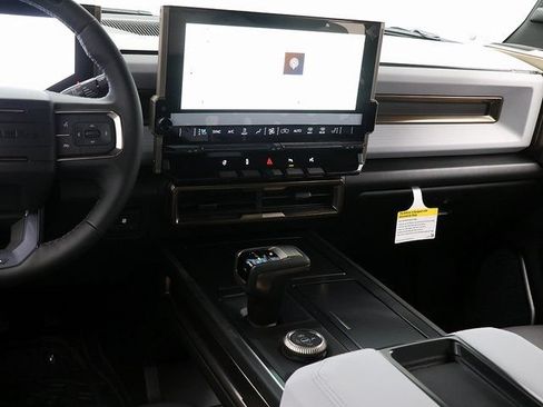 New 2025 GMC Hummer EV 2X AWD/4WD image 19