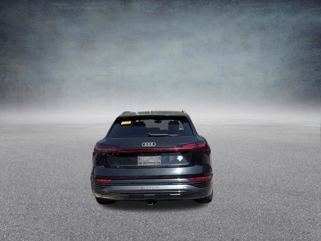 Used 2024 Audi Q8 e-tron Premium AWD/4WD image 4