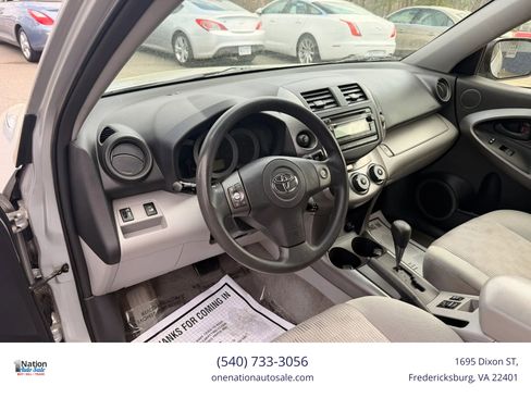 Used 2012 Toyota RAV4 4WD w/ Value Pkg image 12