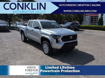New 2025 Toyota Tacoma SR