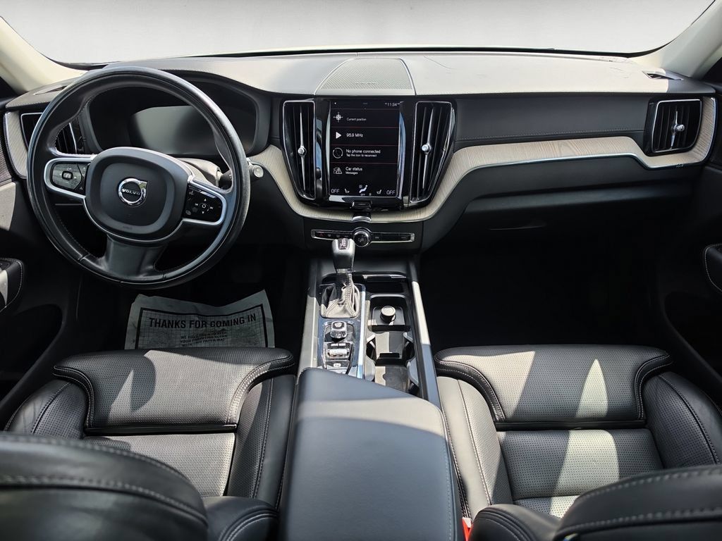 Used 2021 Volvo XC60 T5 Inscription AWD/4WD image 11