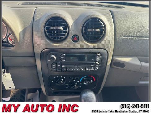 Used 2007 Jeep Liberty Sport image 17