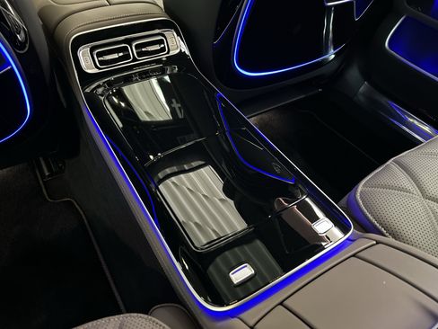 Certified 2024 Mercedes-Benz Maybach S 580 4MATIC image 41