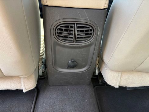 Used 2009 Mercury Sable Sedan FWD image 31