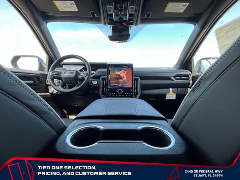 New 2026 GMC Yukon AT4 Ultimate AWD/4WD image 16