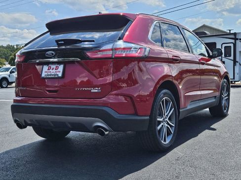 Used 2020 Ford Edge Titanium image 19