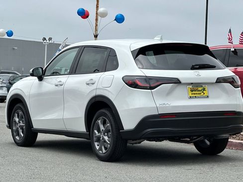 Used 2026 Honda HR-V LX image 5