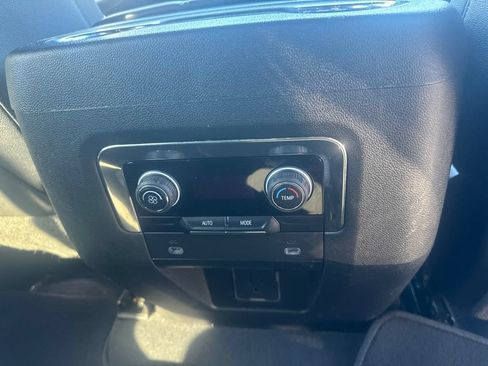 Used 2023 Chevrolet Tahoe LT AWD/4WD image 11
