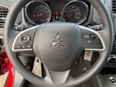 Used 2025 Mitsubishi Outlander Sport ES AWD/4WD image 15