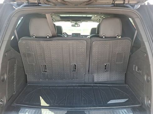 Used 2022 Chevrolet Tahoe RST w/ Sport Performance Package image 30