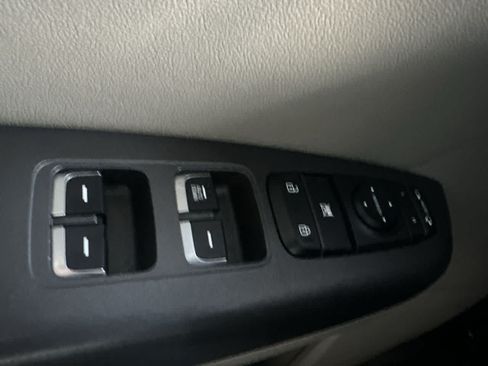Used 2020 Kia Sportage S FWD image 17