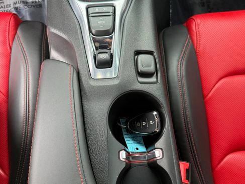 Used 2016 Chevrolet Camaro SS RWD image 14