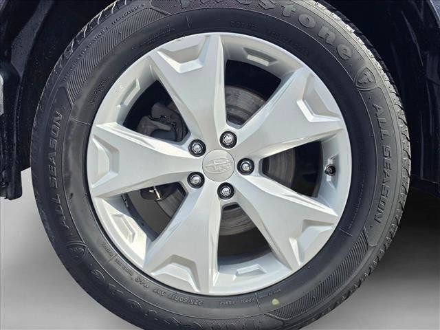 Used 2016 Subaru Forester 2.5i Limited w/ Popular Package #2 AWD/4WD image 9