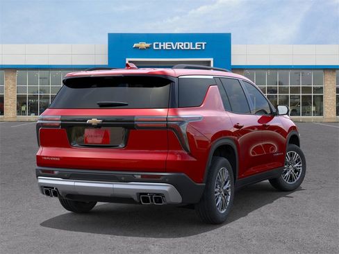 New 2026 Chevrolet Traverse LT w/ Driver Confidence Package image 4