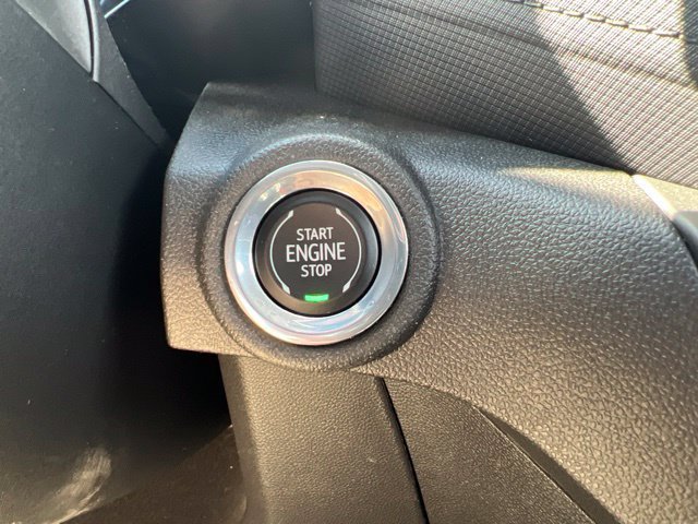 Used 2023 Chevrolet TrailBlazer LT FWD image 28
