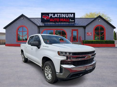 Used 2021 Chevrolet Silverado 1500 LT w/ Bed Protection Package image 1