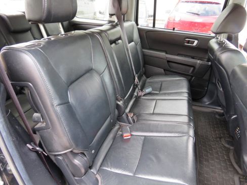 Used 2013 Honda Pilot Touring image 38
