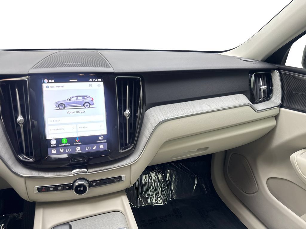 Used 2024 Volvo XC60 B5 Plus w/ Protection Package Premier AWD/4WD image 55