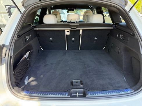 Certified 2026 Mercedes-Benz GLC 300 image 17