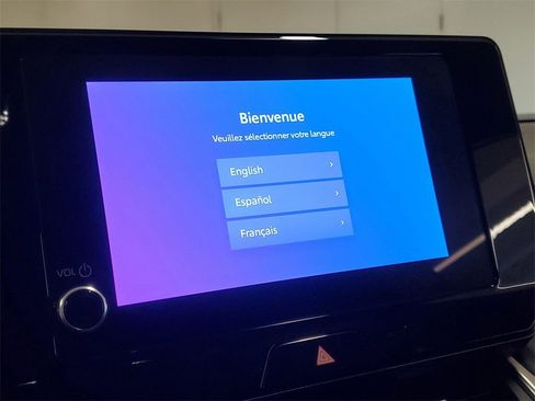 Used 2023 Toyota Venza LE image 26