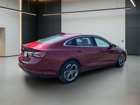 Used 2022 Chevrolet Malibu LT FWD image 6
