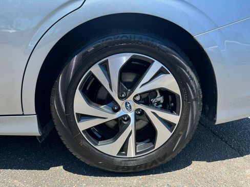 Used 2025 Subaru Legacy Premium AWD/4WD image 9