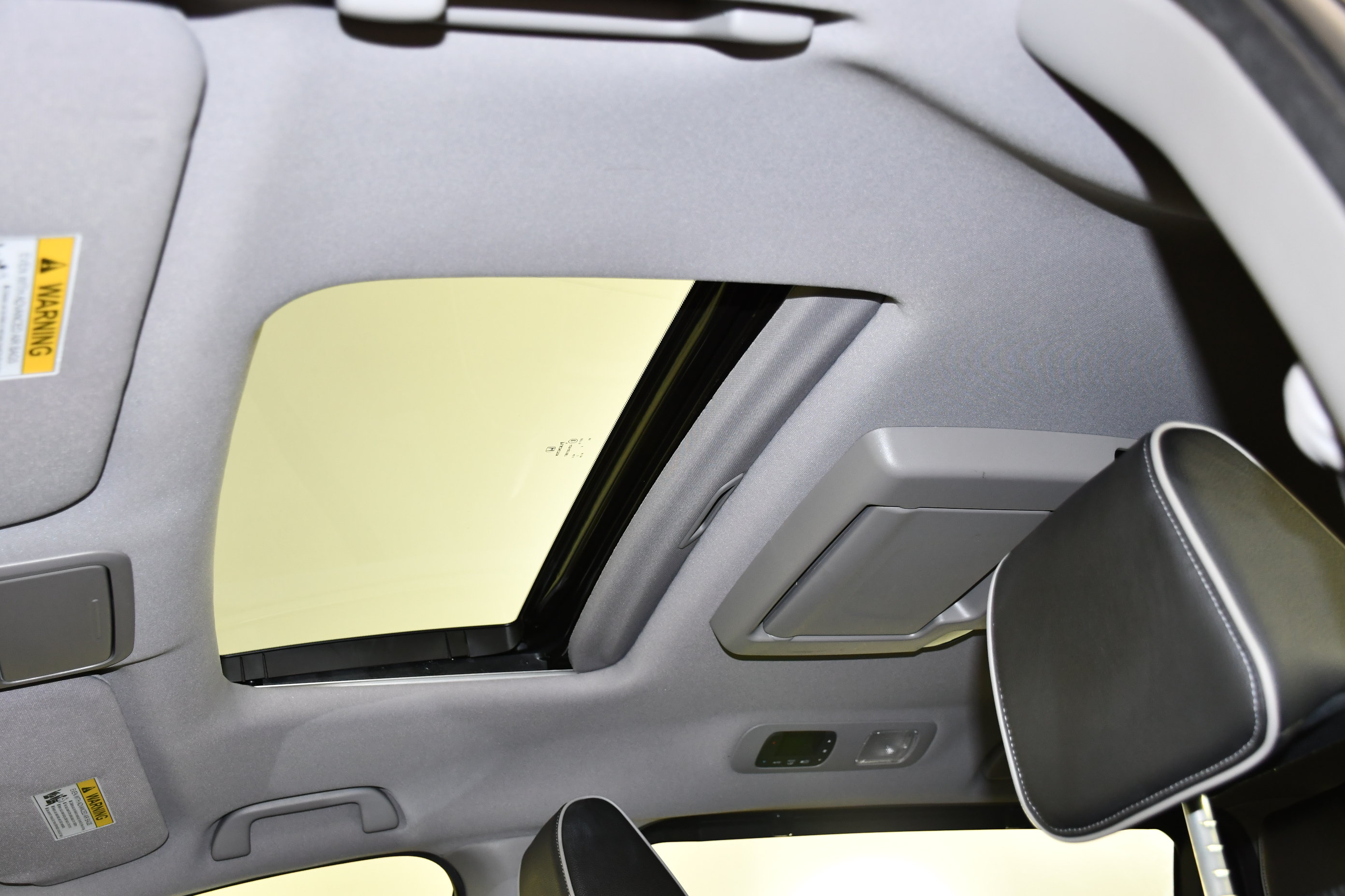 Certified 2022 Honda Odyssey Elite image 23
