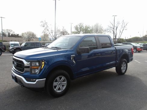 Used 2023 Ford F150 XLT image 4