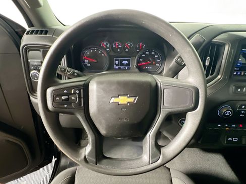 Used 2025 Chevrolet Silverado 1500 Custom w/ Turbomax Blackout Package RWD image 17