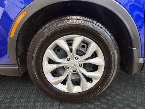 Used 2025 Honda CR-V LX image 14