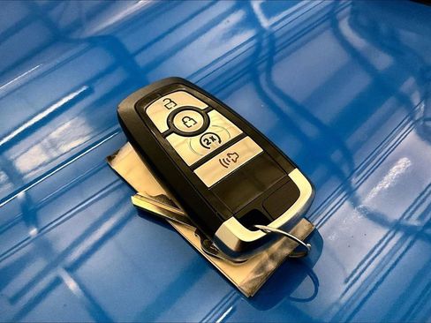 Used 2023 Ford Bronco Big Bend image 9