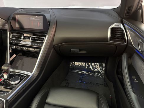 Used 2020 BMW M8 Convertible image 25