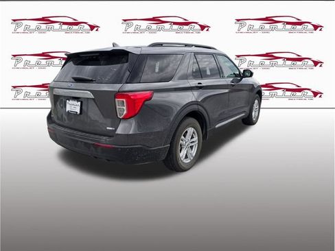 Used 2020 Ford Explorer XLT AWD/4WD image 6
