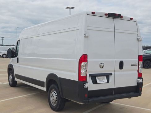 Used 2025 RAM ProMaster 3500 w/ Convenience Group FWD image 5