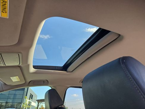 Used 2021 Honda Odyssey EX-L image 19