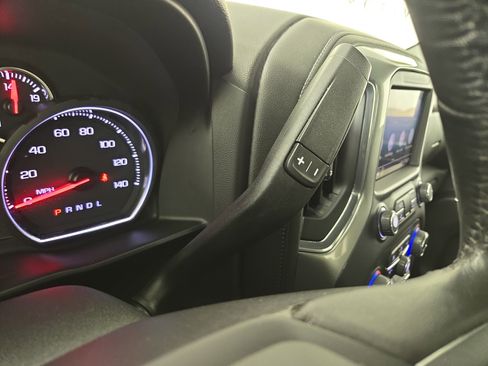 Certified 2019 Chevrolet Silverado 1500 LT w/ All-Star Edition image 22