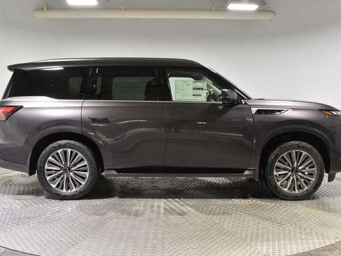 New 2026 INFINITI QX80 Luxe w/ Cargo Package image 7