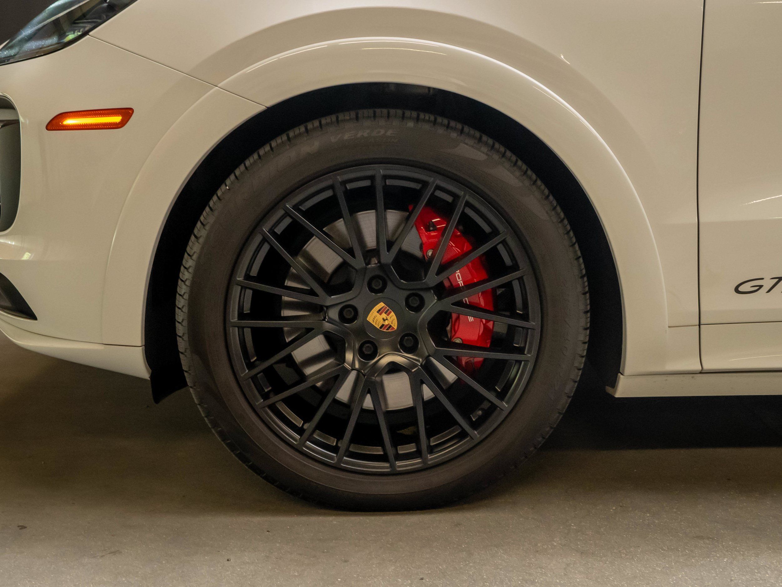 Certified 2023 Porsche Cayenne GTS AWD/4WD image 16
