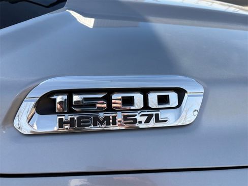 Used 2019 RAM 1500 Limited image 16