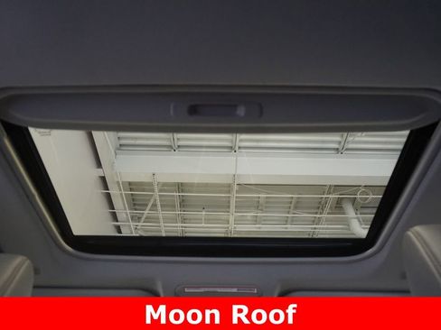Certified 2024 Toyota RAV4 XLE Premium AWD/4WD image 9