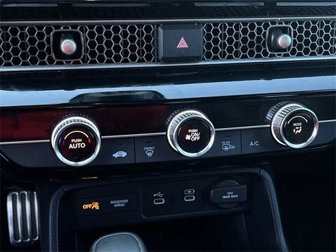 Used 2025 Honda Civic Sport image 20