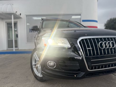 Used 2017 Audi Q5 2.0T Premium Plus w/ Technology Package image 7