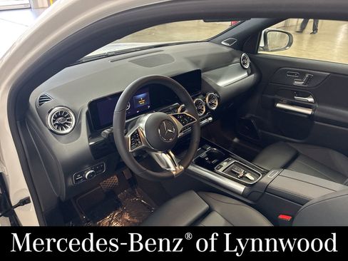 New 2026 Mercedes-Benz GLA 250 4MATIC image 8