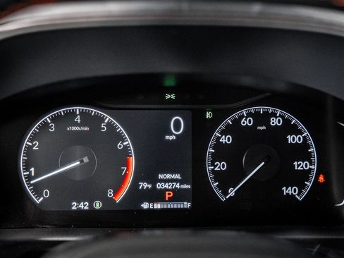 Used 2025 Honda Pilot TrailSport image 29
