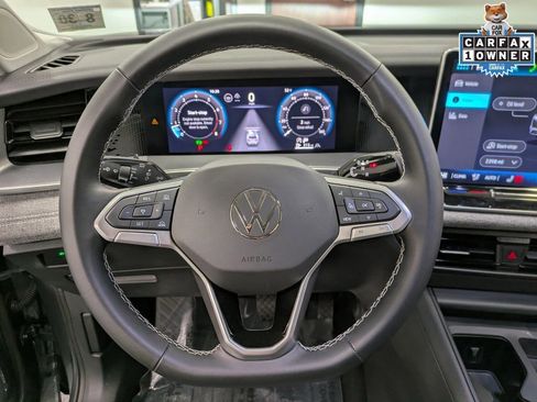 Used 2025 Volkswagen Tiguan S image 22