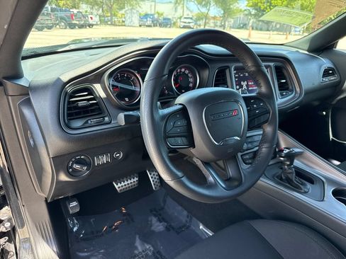 Used 2023 Dodge Challenger R/T Scat Pack RWD image 5