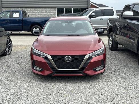 Used 2021 Nissan Sentra SR image 2