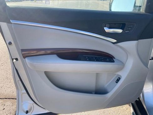 Used 2014 Acura MDX SH-AWD w/ Advance Package image 16