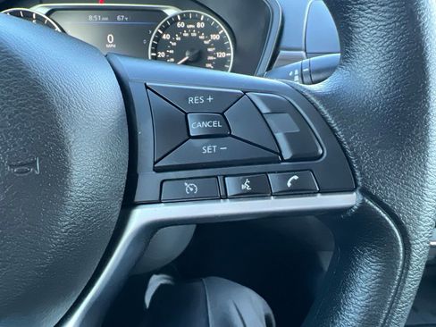 Used 2025 Nissan Altima 2.5 SV AWD/4WD image 13