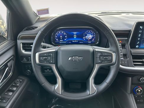 Used 2023 Chevrolet Tahoe Z71 w/ Z71 Off-Road Package AWD/4WD image 15